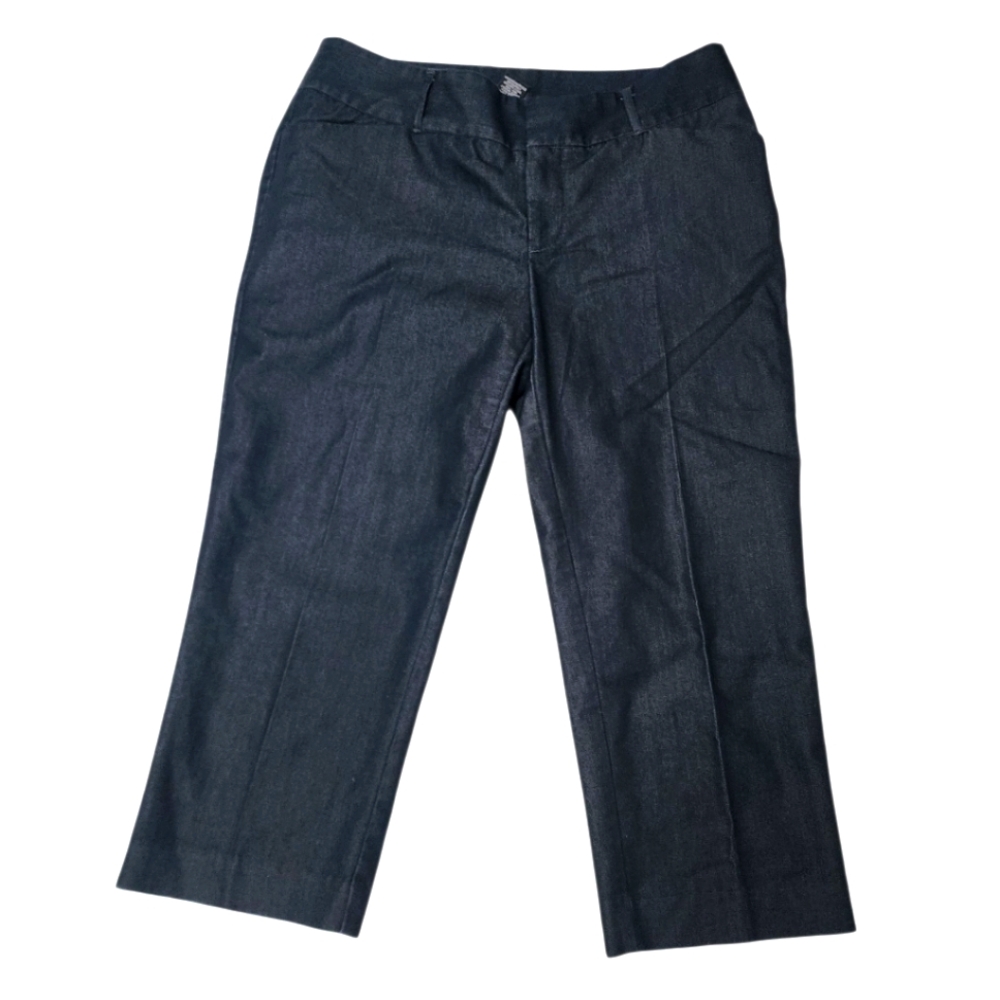 Mossimo Dark Blue Capri Size 8